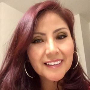 Meet your Posher, Ana